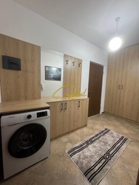 Tirane, jepet me qera apartament 1+1 Kati 5, 55 m² 500 € (KOMUNA E PARISIT)