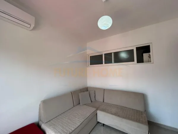 Qerret, shitet apartament 1+1 Kati 4, 45 m² 85.000 € (Durres)
