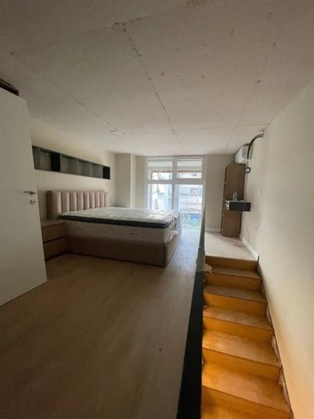 Tirane, shitet apartament duplex 1+1+Ballkon Kati 1, 70 m² 95.000 € (Golden Park 3)