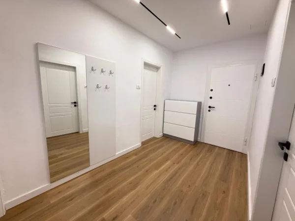 Tirane, shitet apartament 2+1 Kati 1, 75 m² 185.000 € 