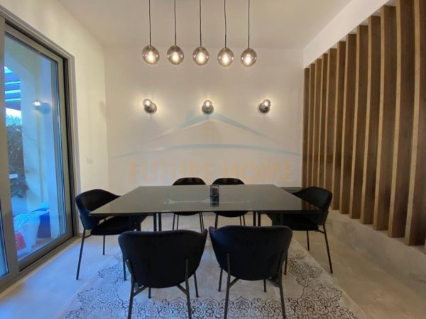 Tirane, jepet me qera apartament 3 Katshe , 255 m² 2.500 € (Rezidenca Porta e Gjelbër, Tiranë.)