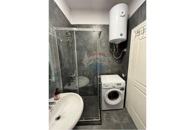 Astir, shitet apartament 1+1 Kati 8, 46 m² 95.000 € (ID: 530381006-179)