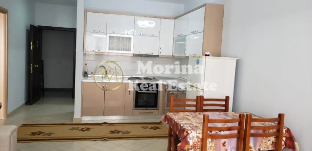 Tirane, jepet me qera apartament 1+1 Kati 3, 65 m² 450 € (Astir)