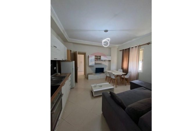 Shqiperi, jap me qera apartament 2+1 Kati 8, 74 m² 500 € 