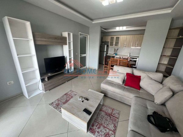 jepet me qera apartament Kati 2, 70 m² 450 € (Astir)