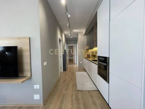 Tirane, jepet me qera apartament 2+1 Kati 11, 87 m² 800 € (Farmacia 10)