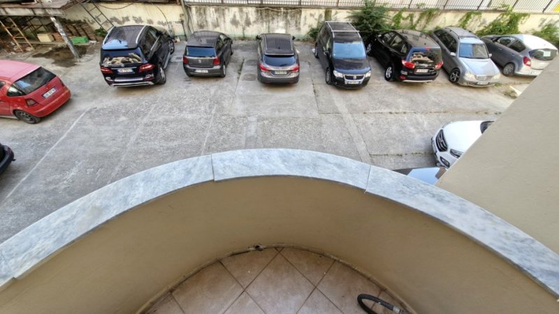 Golem, shitet apartament 2+1+Aneks+Ballkon Kati 1, 95.000 € Te Majemi.