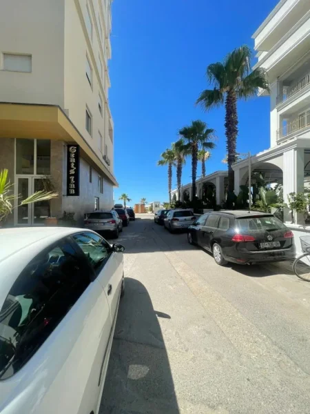 Durres, shitet ambjent biznesi Kati 0, 261 m² (Plazh,Durres)