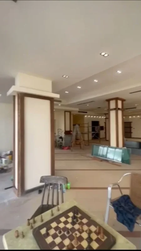 Durres, shitet ambjent biznesi Kati 0, 261 m² (Plazh,Durres)