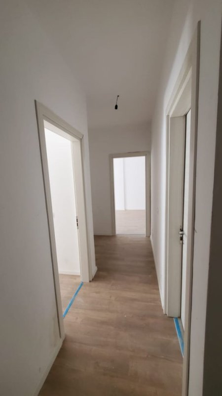 Tirane, shitet apartament 1+1 , 82 m² (Rruga Dritan Hoxha)