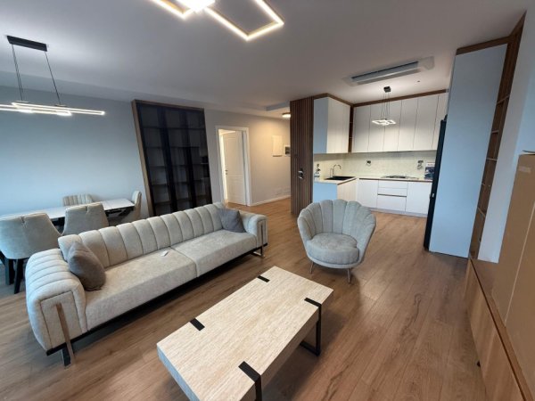 Tirane, jepet me qera apartament 2+1+Aneks+Ballkon Kati 4, 130 m² 1.800 € (Lake View Rezidence)