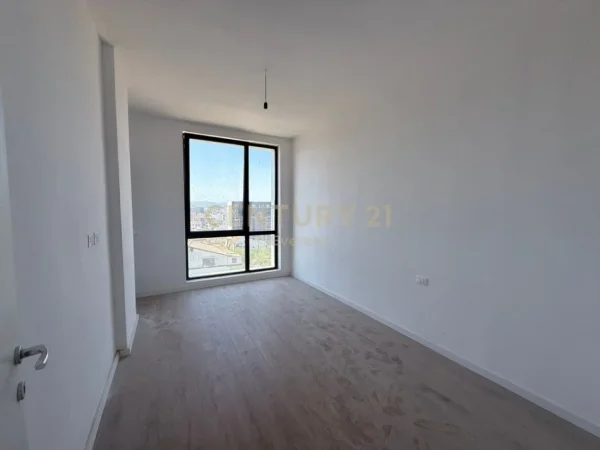 Tirane, shes apartament 1+1 Kati 7, 62 m² 1.250.000 € 