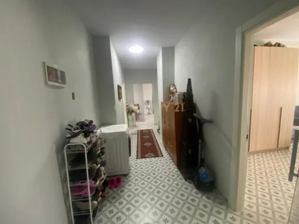 Tirane, shitet apartament 2+1 Kati 1, 100 m² 105.000 € 