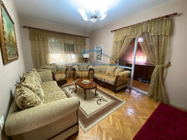 Tirane, shitet apartament 2+1 Kati 4, 94 m² 195.000 € (Myslym Shyri)
