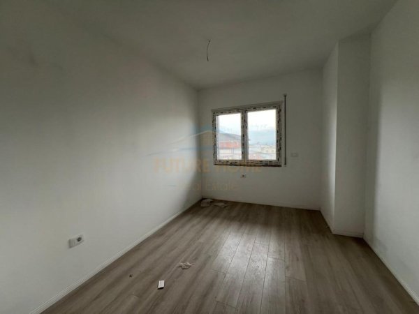 Tirane, shitet apartament 2+1 Kati 3, 99 m² 250.000 € 