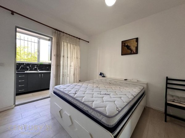 Tirane, shitet apartament 2+1 Kati 1, 72 m² 120.000 € (Shkoze)