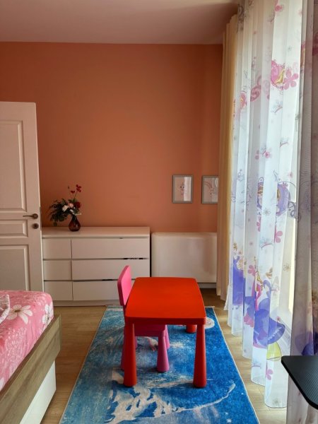 Tirane, jepet me qera apartament 2+1 Kati 9, 95 m² 700 € 