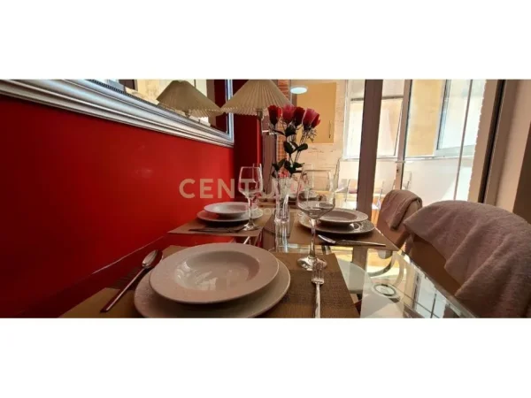 Tirane, jepet me qera apartament 1+1 Kati 7, 56 m² 550 € 