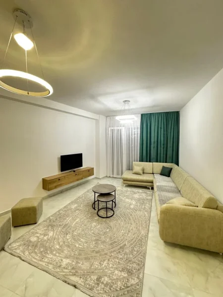 Tirane, jap me qera apartament 2+1 Kati 8, 115 m² 600 € (Kompleksi Jolla)