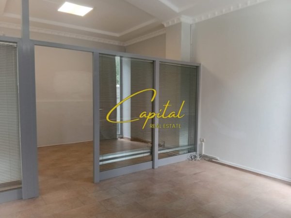 Tirane, jepet me qera ambjent biznesi Kati 0, 70 m² 800 € (STADIUMI "AIR ALBANIA")