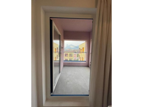 Tirane, jepet me qera apartament 2+1 Kati 6, 93 m² 450 € (Ali Demi)