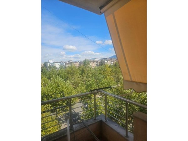 Tirane, shitet apartament 2+1 Kati 3, 78 m² 148.000 € 