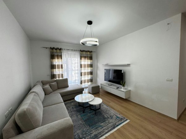 Tirane, jepet me qera apartament 2+1+Ballkon Kati 5, 100 m² 800 € (Rruga &quot;Jordan Misja&quot;)