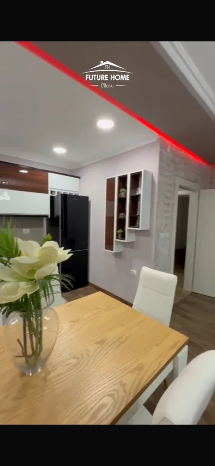 Tirane, shitet apartament 2+1 Kati 4, 105 m² 210.000 € (Komuna e Parisit)