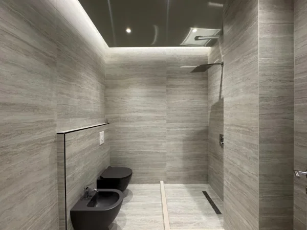 Tirane, shitet apartament 1+1+Ballkon Kati 7, 57 m² 165.000 € (Rruga e Bogdaneve)