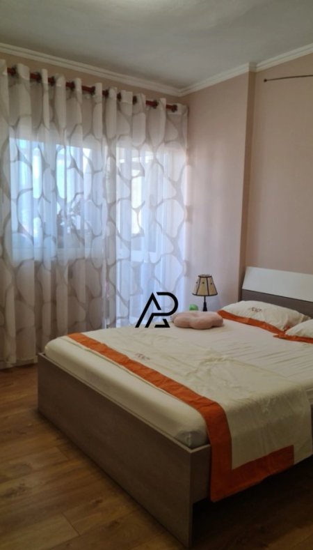 Tirane, shitet apartament 2+1+Ballkon Kati 5, 94 m² 165.000 € (Don Bosko)