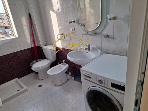 Tirane, jepet me qera apartament 1+1 Kati 3, 60 m² 550 € (RRUGA FERIT XHAJKO)