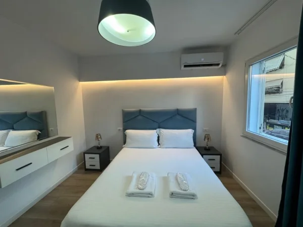 Tirane, shitet apartament 2+1+Ballkon Kati 2, 89 m² 240.000 € (Blloku, Gjimnazi Petro Nini)