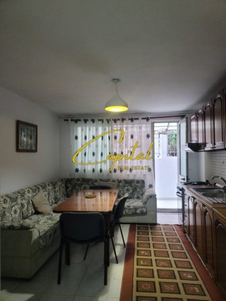 Tirane, jepet me qera apartament 3+1 Kati 1, 100 m² 600 € (21 DHJETORI)