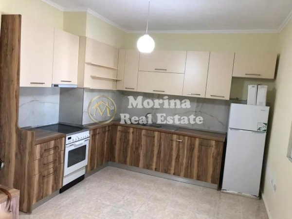 Tirane, jepet me qera apartament 1+1 Kati 8, 67 m² 400 € (Don Bosko)