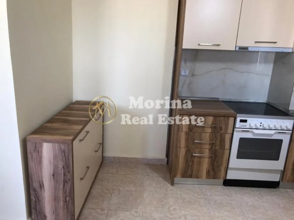 Tirane, jepet me qera apartament 1+1 Kati 8, 67 m² 400 € (Don Bosko)