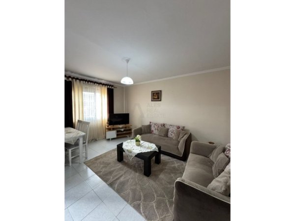 Tirane,  apartament 2+1 Kati 5, 75 m²