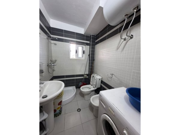 Tirane,  apartament 2+1 Kati 5, 75 m²