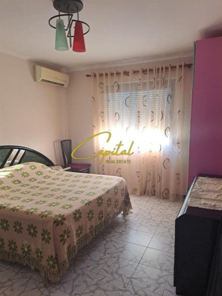 Tirane, jepet me qera apartament 2+1 Kati 5, 75 m² 350 € (ALLIAS)