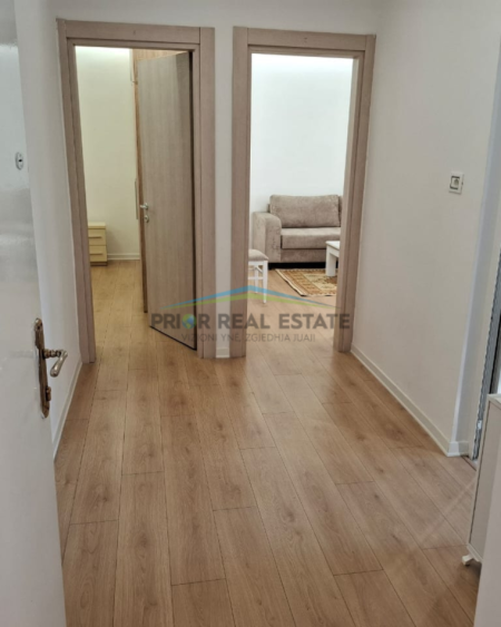 Tirane, jepet me qera apartament 1+1+Ballkon Kati 3, 59 m² 570 € (Ish Restorant Durresi)