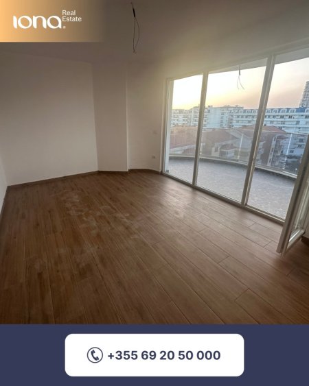 Golem, shitet apartament 2+1+Ballkon Kati 5, 90 m² (Prane Grand Blue Fafa)