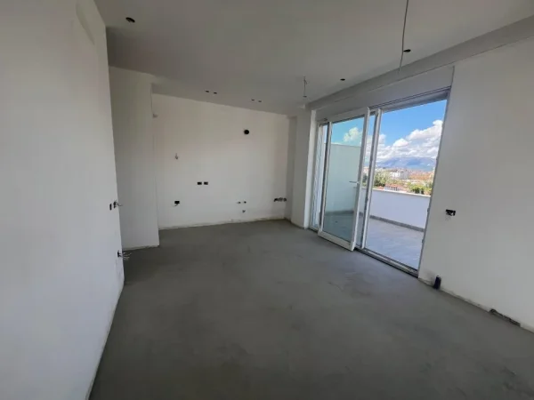 Tirane, shitet apartament 2+1 Kati 5, 76 m² 137.000 € (KOMPLEKSI TUDAS)