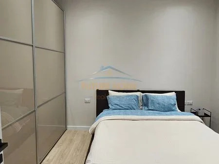 Tirane, shitet apartament 3+1 Kati 1, 117 m² 290.000 € (Liqeni Thate)