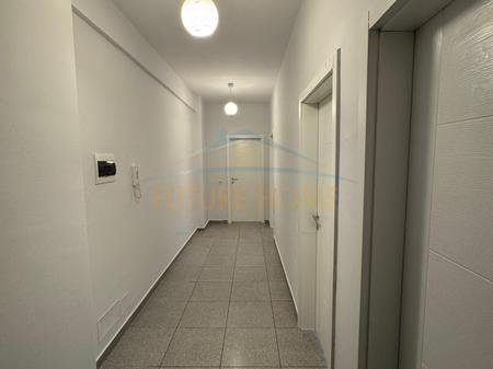 Tirane, shitet apartament 2+1 Kati 7, 96 m² 177.000 € (Oxhaku)