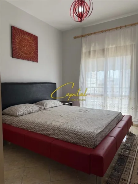 Tirane, jepet me qera apartament 2+1 Kati 5, 85 m² 700 € (21 DHJETORI)