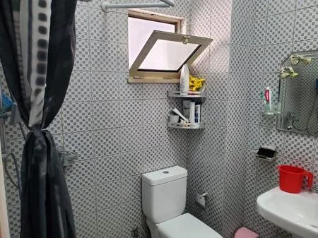 Tirane, shitet apartament 1+1 , 64 m² 95.000 € (Yzberishte)