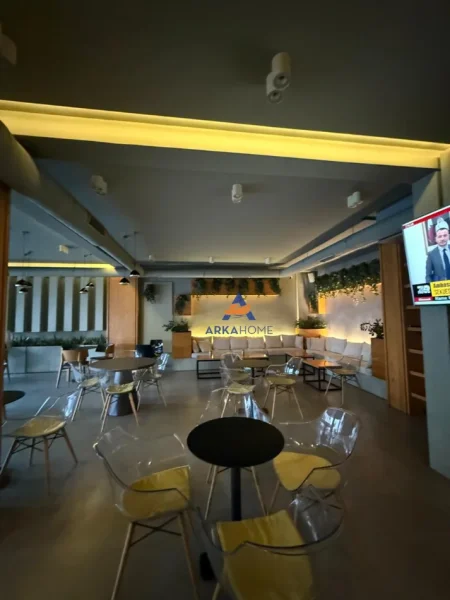 Tirane, shitet bar-kafe Kati 0, 162 m² 360.000 € (REZIDENCA KODRA E DIELLIT 1)