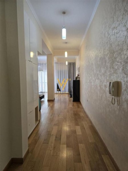 Tirane, shitet apartament 2+1+Ballkon Kati 3, 118 m² 273.000 € (LIQENI I THATE)