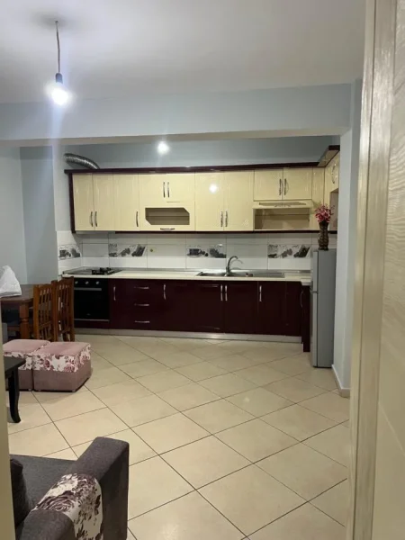 Tirane, shes apartament 1+1+Ballkon Kati 10, 69 m² 96.600 € (Kthesa e Kamzes)