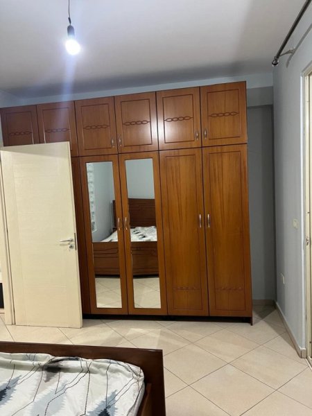 Tirane, shes apartament 1+1+Ballkon Kati 10, 69 m² 96.600 € (Kthesa e Kamzes)