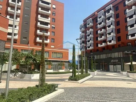 Tirane, shitet ambjent biznesi Kati 0, 110 m² 630.000 € (Kompleksi Delijorgji)
